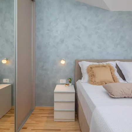 ☆50 Grey☆ Okrug Gornji