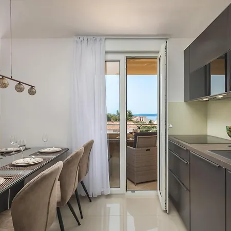 Appartement ☆50 Grey☆ Okrug Gornji